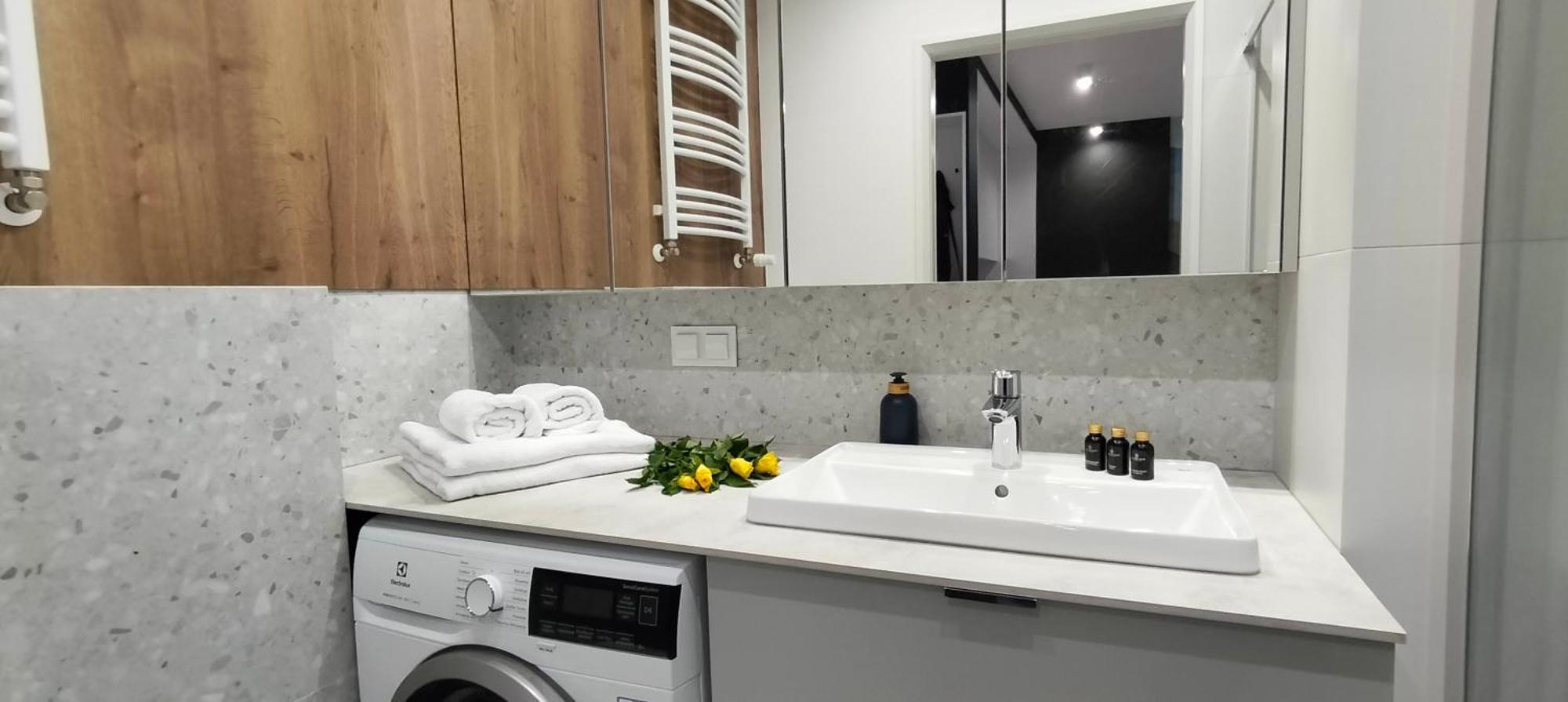 Cicha Przystan Apartamenty Whiteblue Sauna&Fitness&Parking Kołobrzeg Buitenkant foto